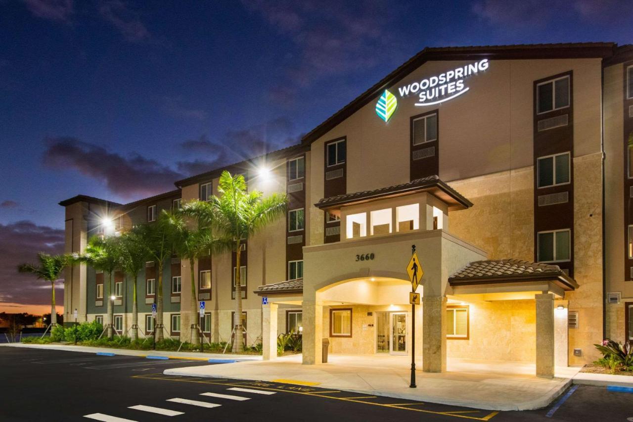 Woodspring Suites Miramar Eksteriør billede