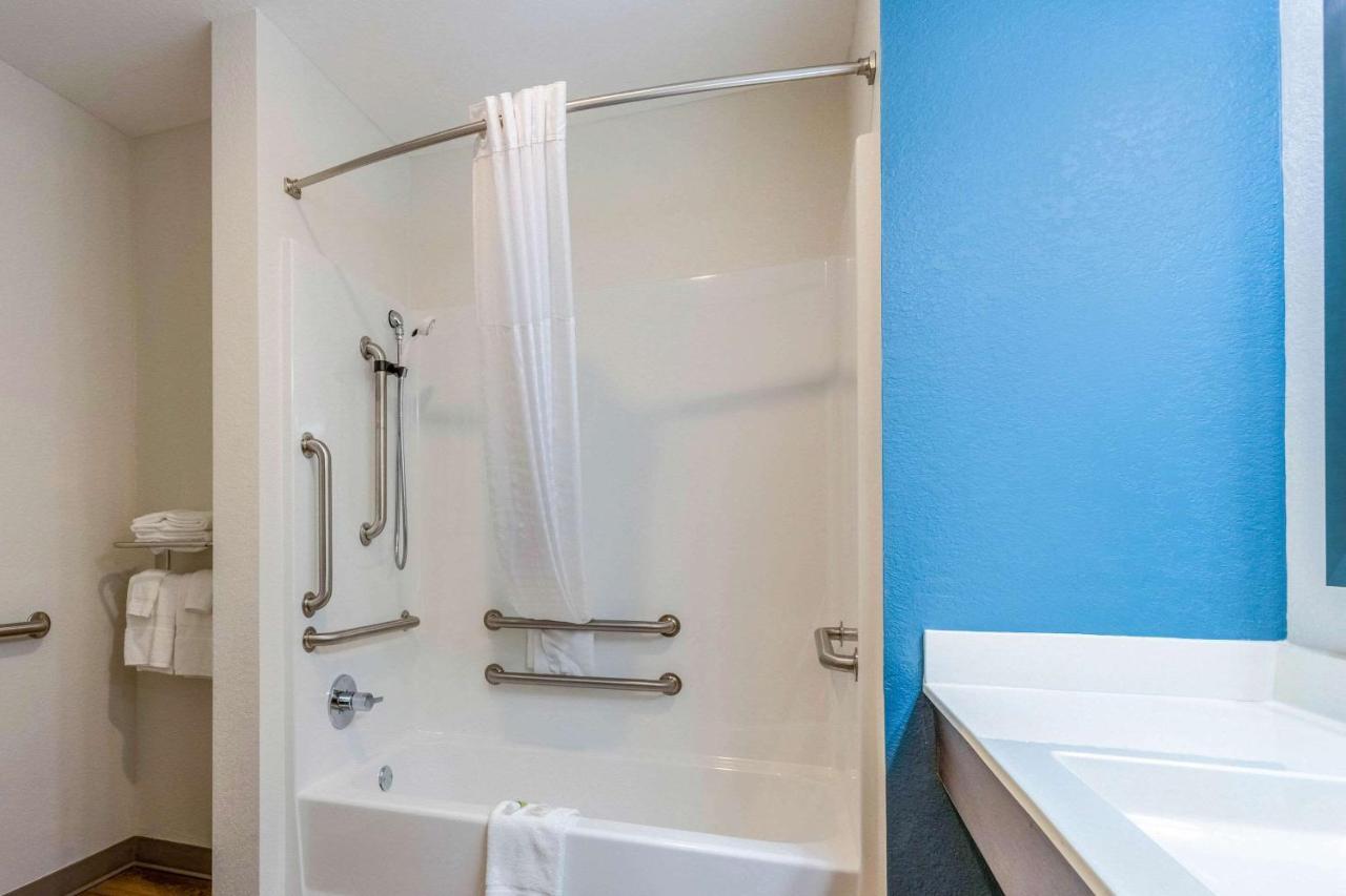 Woodspring Suites Miramar Eksteriør billede